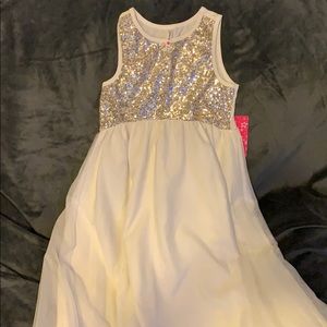 NWT Fabkids White with Gold sequin dress Girls L